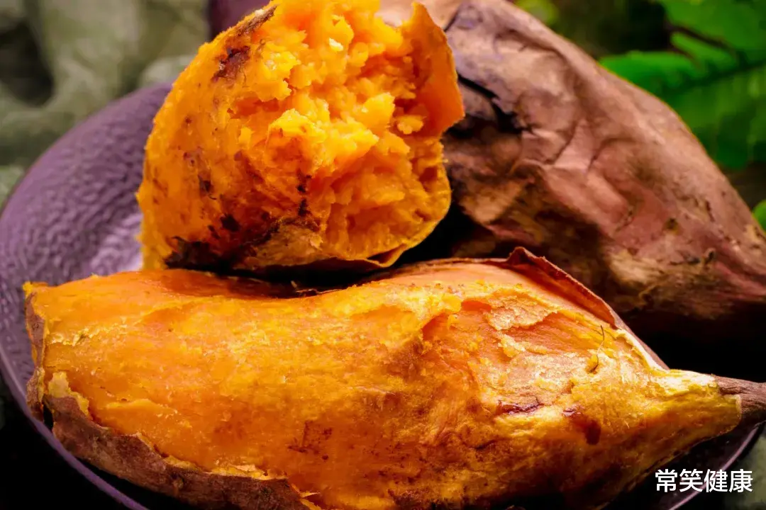 这个在中国拥有400多年历史的“舶来品”,承包了冬天大街小巷的“人间至味”