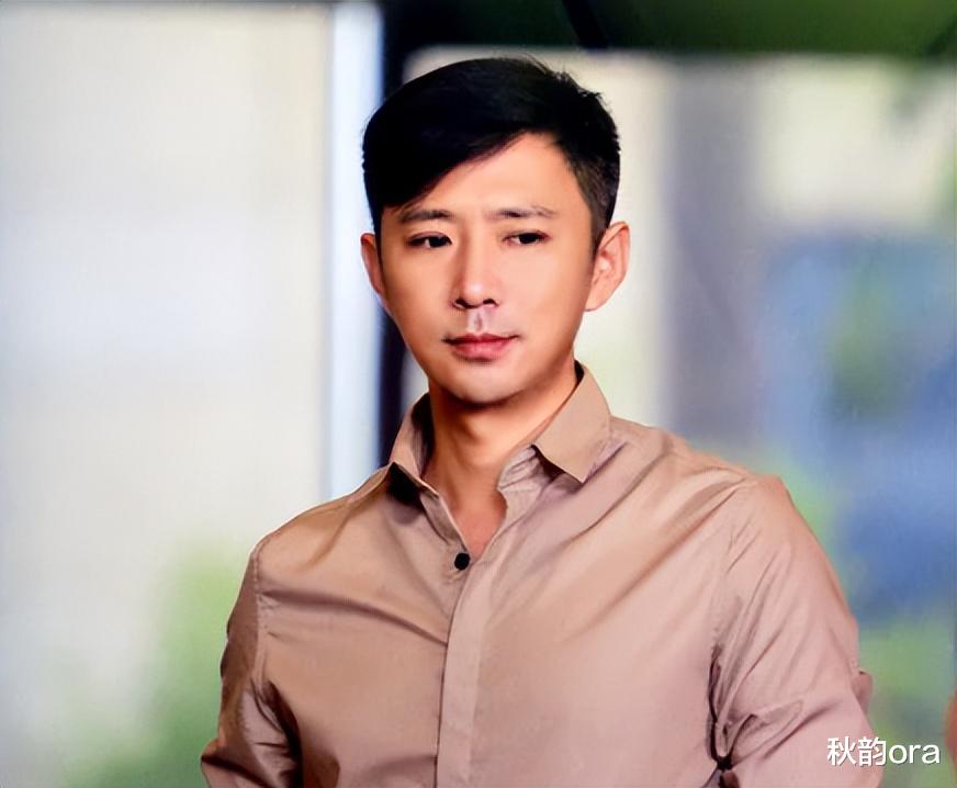 小姐姐|演员高鑫，出身名门贵族，娶云南姑娘王一楠，25年不离不弃