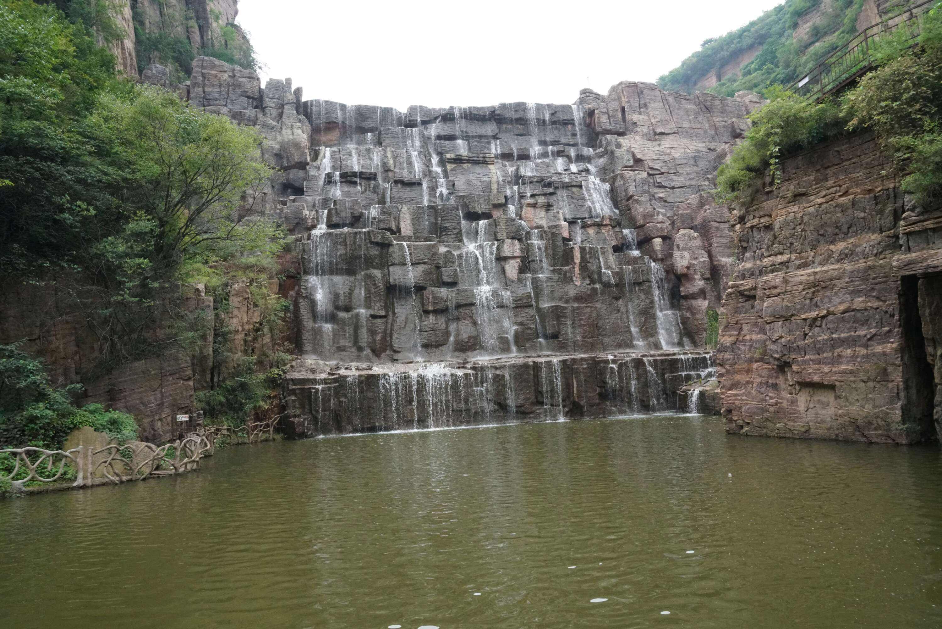 云台山|龙潭大峡谷和云台山，哪个更值得一玩？