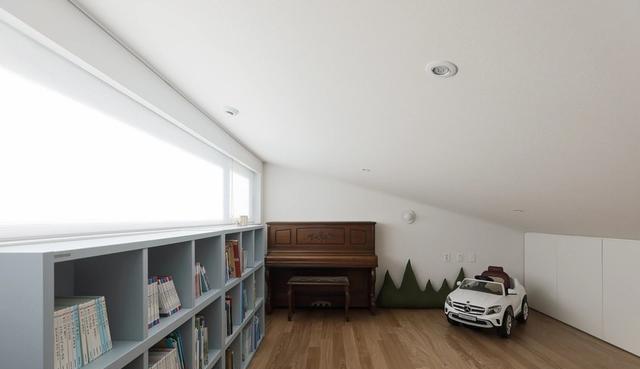 266的三层别墅,公婆住一楼,一家3口住2楼,互不干扰各过各的