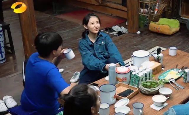 张子枫|张子枫恋情爆上热搜!网友:怎么不是吴磊