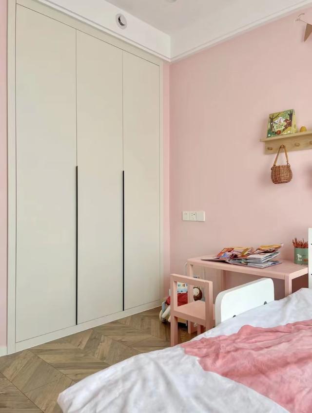 浙江夫妇全屋打满柜子,把75㎡小家装得堪称收纳教科书,太明智了