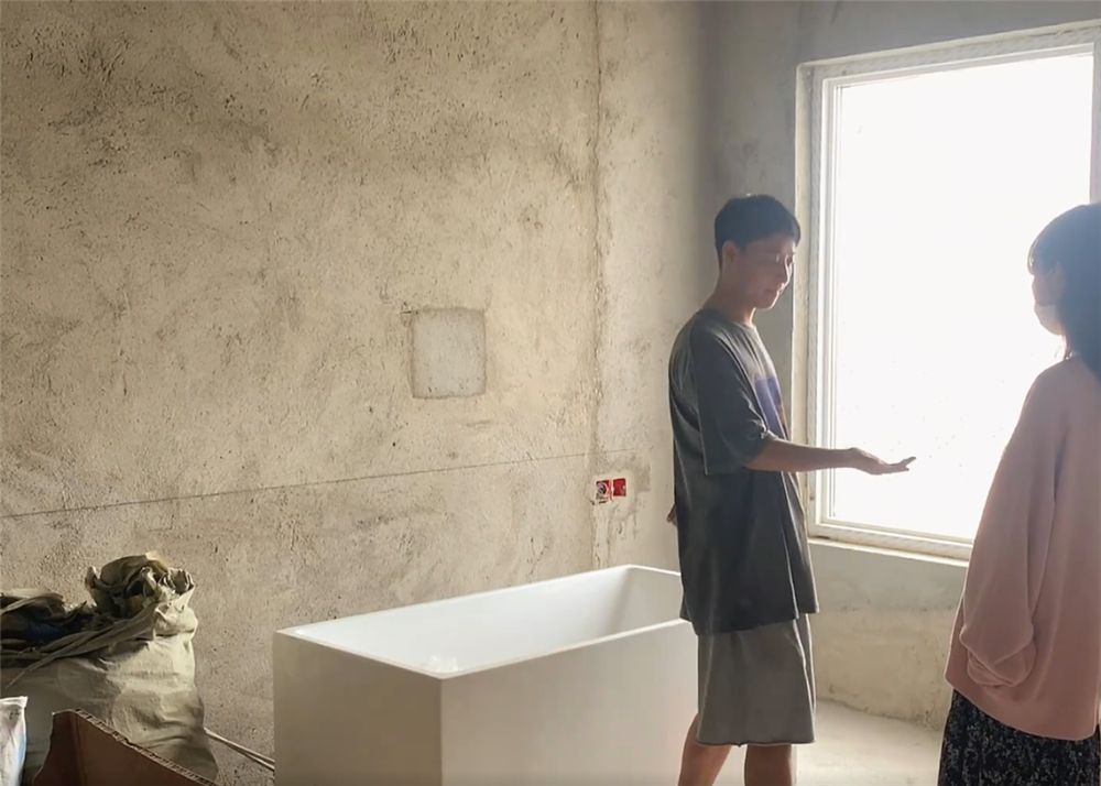 90后小夫妻买下婚房,亲自设计两室一厅毛坯房,装修前后差别太大