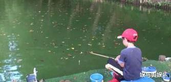 湖北|中国钓鱼王：天元邓刚，放弃20万年薪，只为完成自己的钓鱼梦