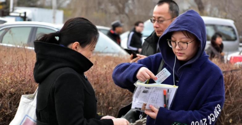 考研|“能下工厂就下”人大教授坦言，二本生成不了精英也不甘下基层