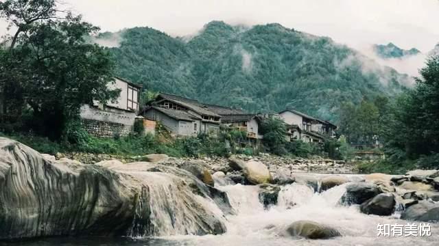|夏日旅行计划！中国值得去的10个小众旅行地，人间秘境，太美了！
