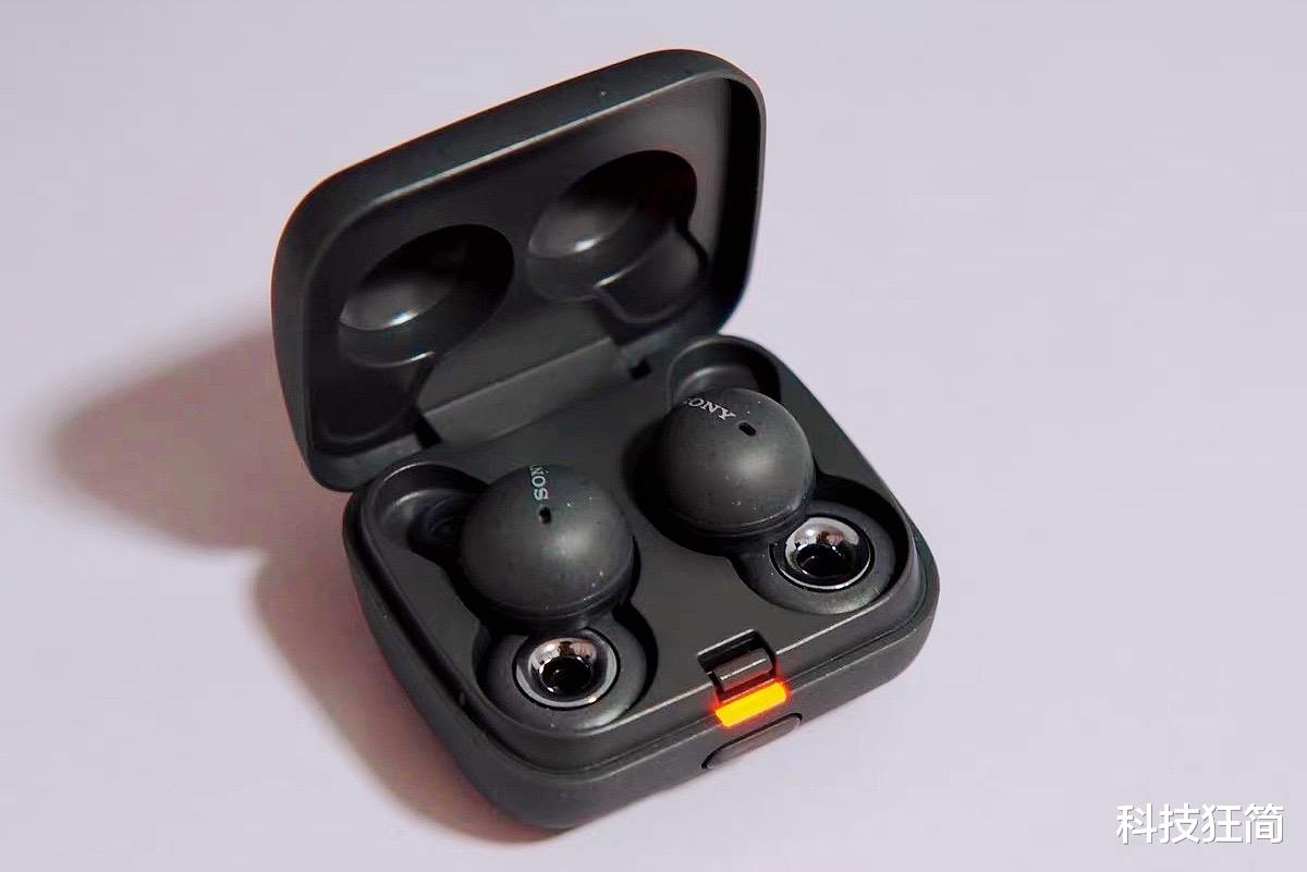 AirPods|索尼“镂空”耳机，上手体验不吹不黑，感觉苹果AirPods买早了