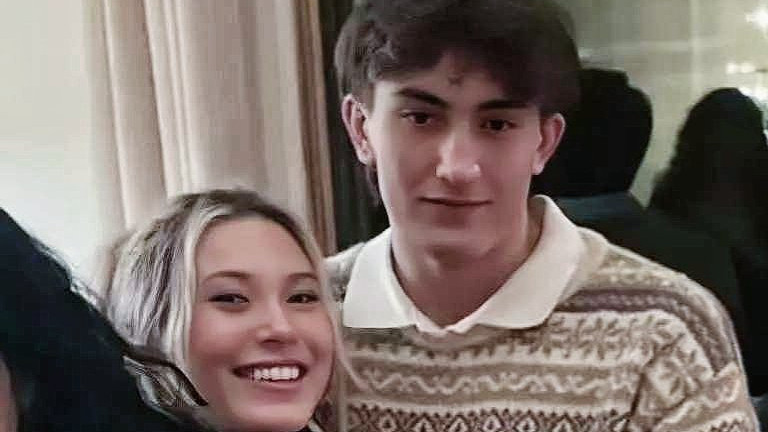 谷爱凌|谷爱凌男友身份被扒出，大学同学匈牙利白人，运动健将身高190以上