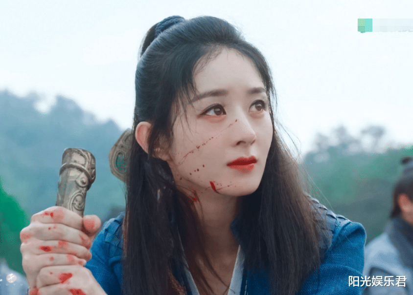 Angelababy|别把冻龄当少女感，33岁杨颖穿校服演戏，是真不合适