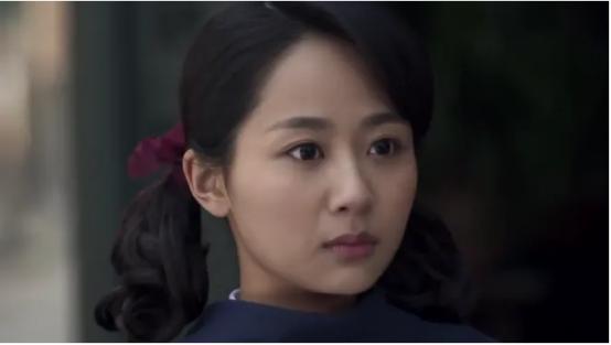 杨紫|“坎坷童星”杨紫:作品接连出事,曾被网友骂出圈,依然向阳而生