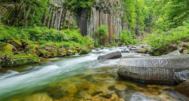 吉林省|吉林一定要去的景区，古树参天、怪石嶙峋，是东北第二高峰