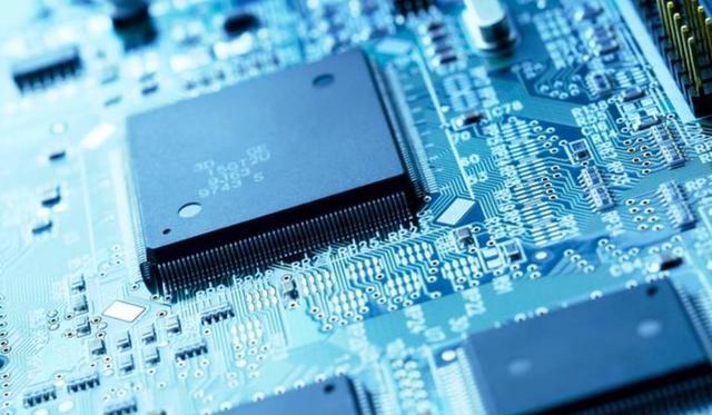 iPhone|66亿美元！大约二十二台光刻机！中芯国际先将了一军