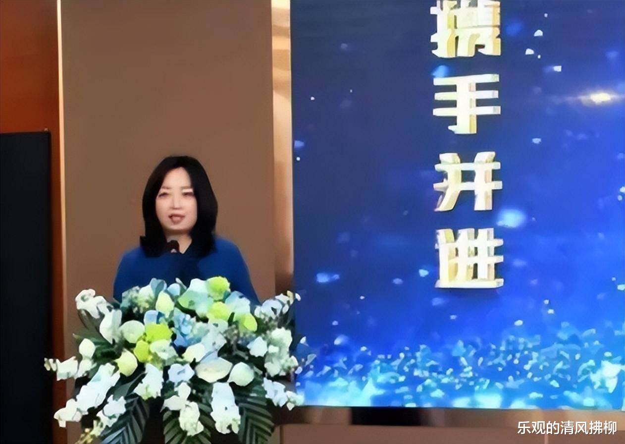 成华区女副区长调查报告新鲜出炉!