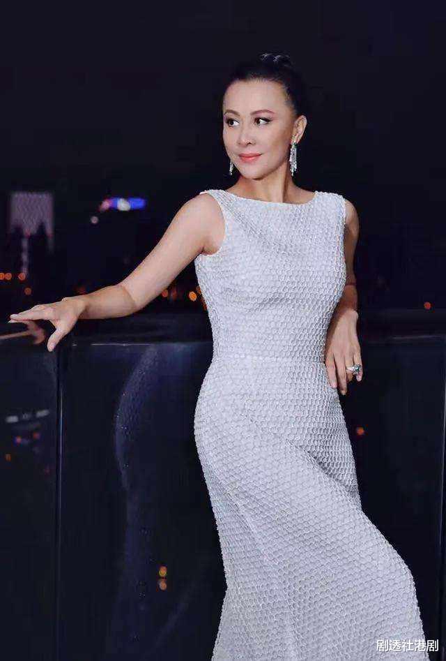 刘嘉玲|刘嘉玲为侄子庆生!生日蛋糕被指太用心,传其8亿身家由对方继承