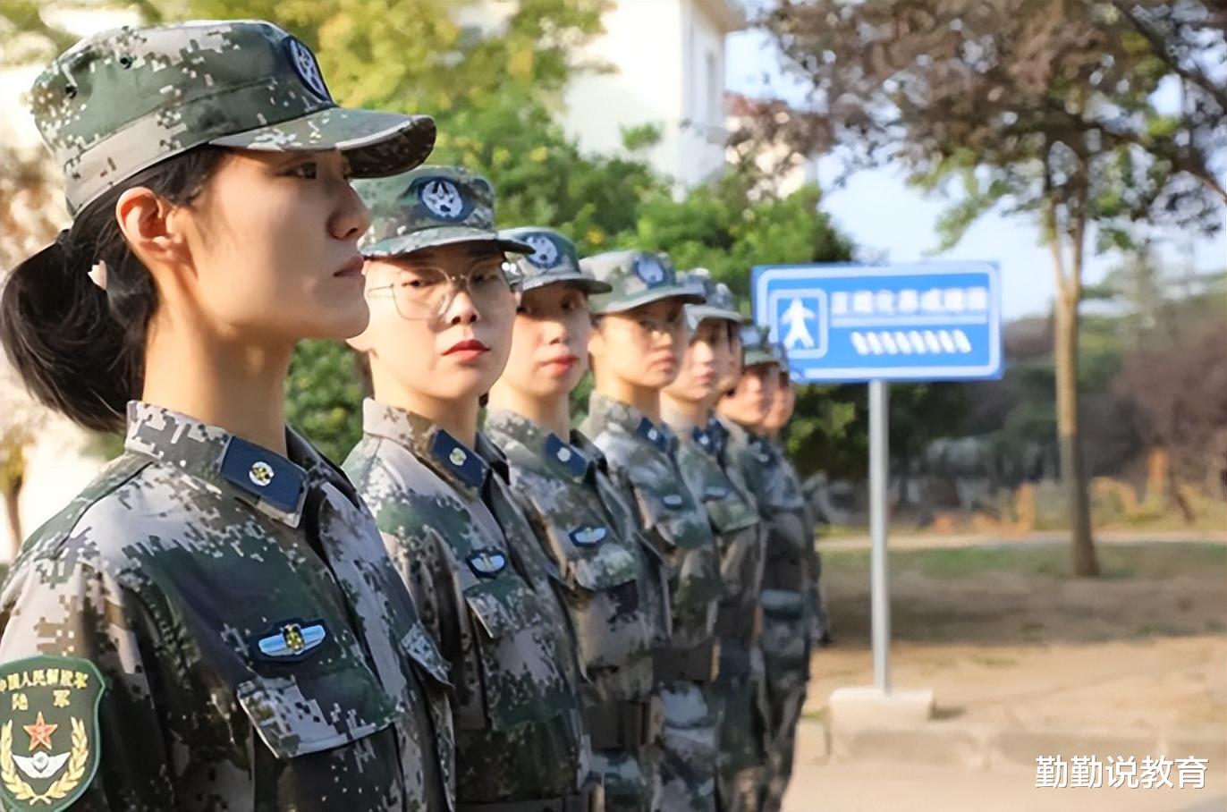 产品设计|军队文职面向社会招聘！年薪10万还有编制，关键“制服”还挺好看