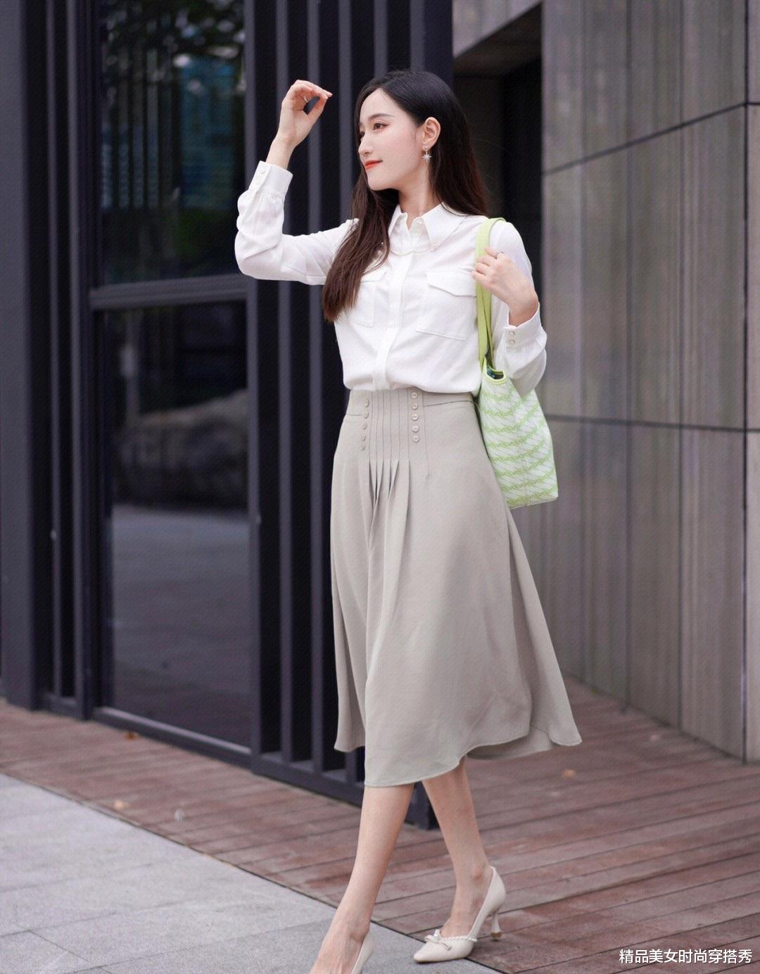 房地产市场|【职场搭配】职场女性必备的百搭色，让你的通勤更加轻松自在