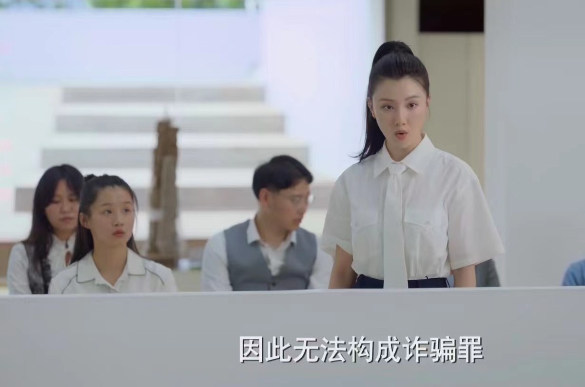 玫瑰之战|玫瑰之战:叶勤勤露出真面目,三处伏笔暗示她才是本剧的狠角色