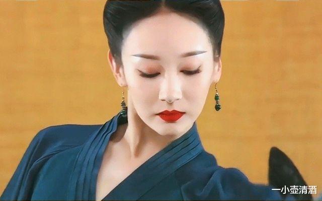 金·卡戴珊|央视评出的春晚C位：沈腾马丽，张小斐贾玲两对都“红”不过