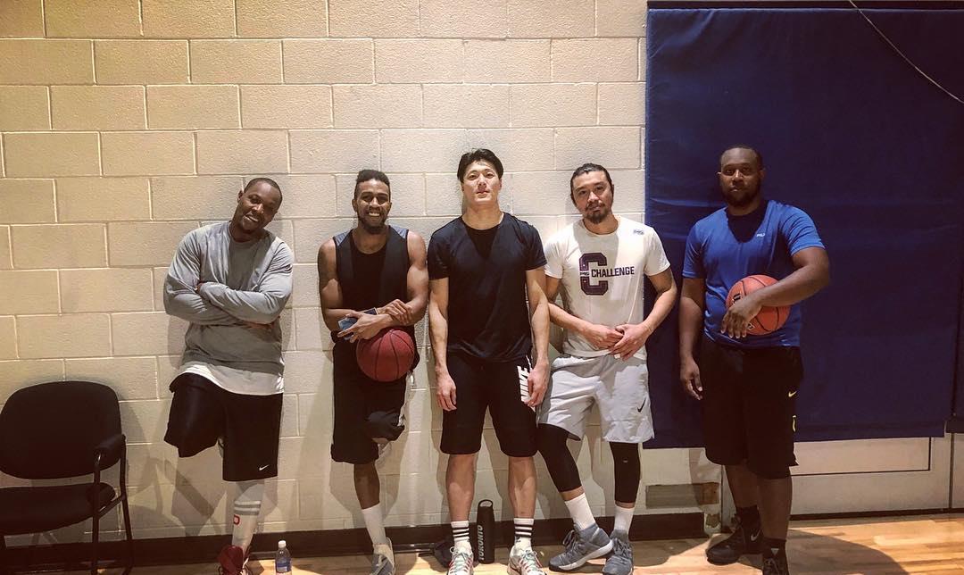 举重妖精金福珠|《举重妖精金福珠》医生哥哥宣布结婚!金钟国翻版得其认证体格好