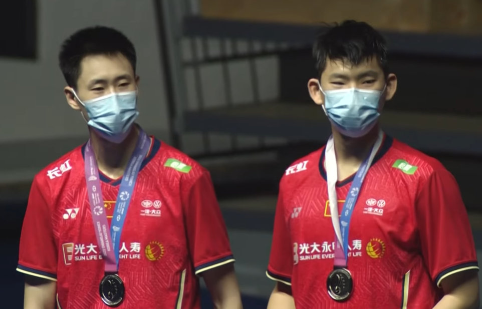 国羽|国羽男双国际赛场六连亚！奥运冠军客串场外指导，刘雨辰感谢队友