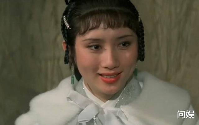 朱玲玲|霍震霆为何要娶朱玲玲，而不是白月光陈思佳或者何超英？