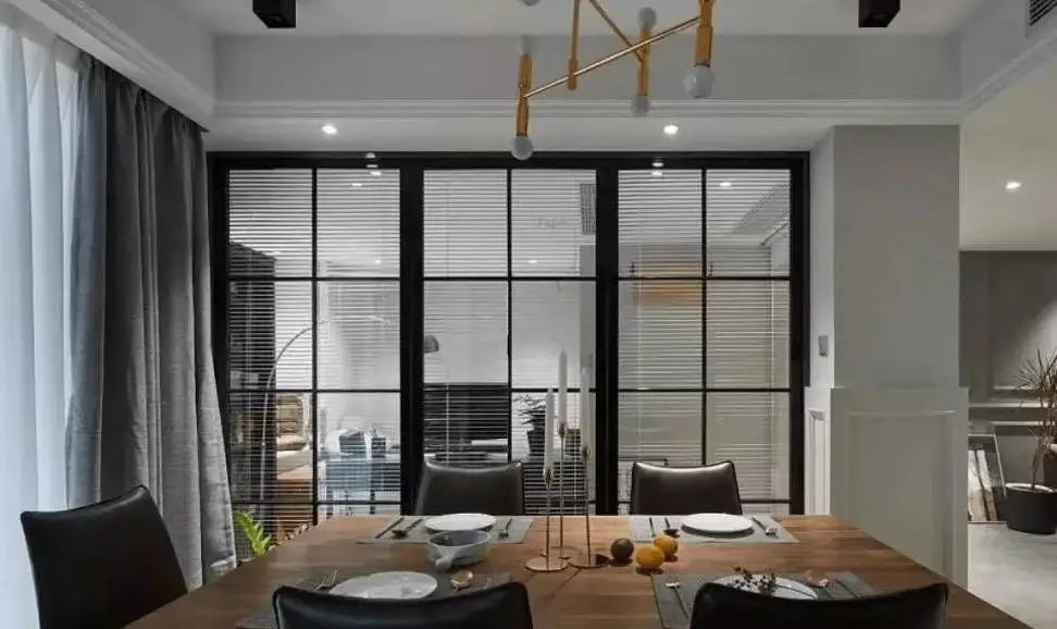 玄关、客餐厅、厨房、阳台这四个地方,这样做隔断效果超棒!