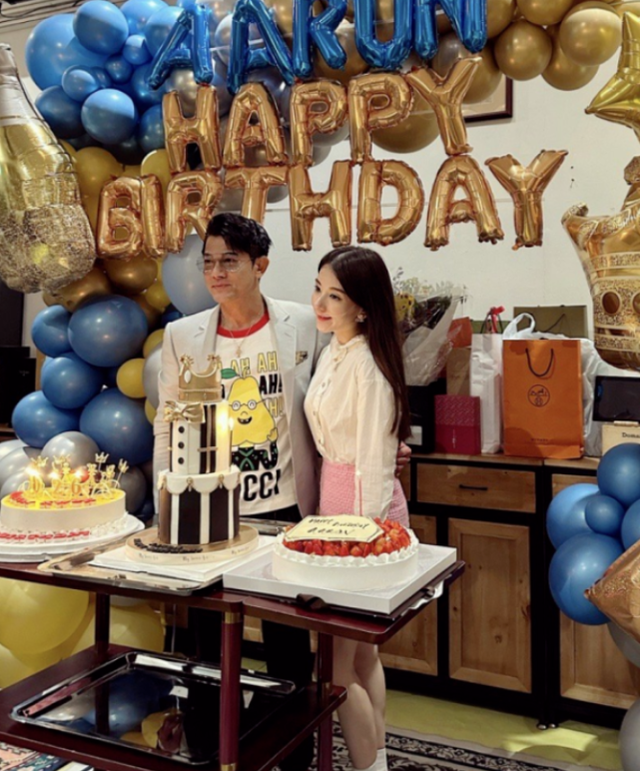 方媛|郭富城老婆晒近照,粉嫩装扮大秀少女感