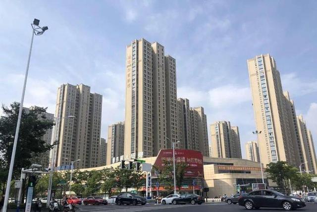 |高楼将停建？2022年起，“限高令”下，两类房子可能迎来“贬值”