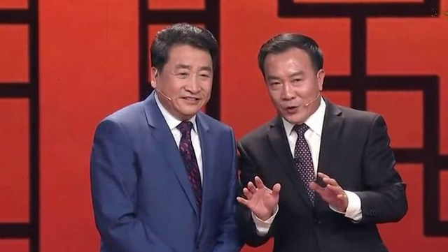 姜昆|72岁的姜昆再次回归春晚演出,和戴志诚搭档小品,全程几乎都在尬聊
