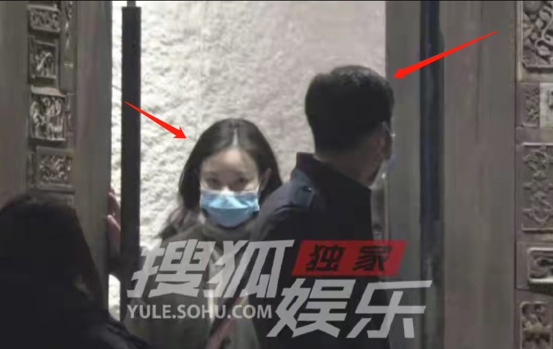 雷佳音|倪妮花絮中强吻雷佳音！主动捧脸不停拥抱贴贴，男方太紧张狂忘词