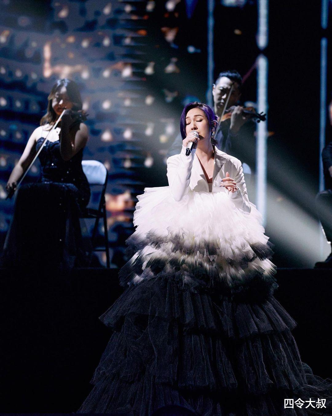 蔡依林|杨千嬅、邓紫棋自组公司，事业蒸蒸日上，周秀娜却“打回原形”