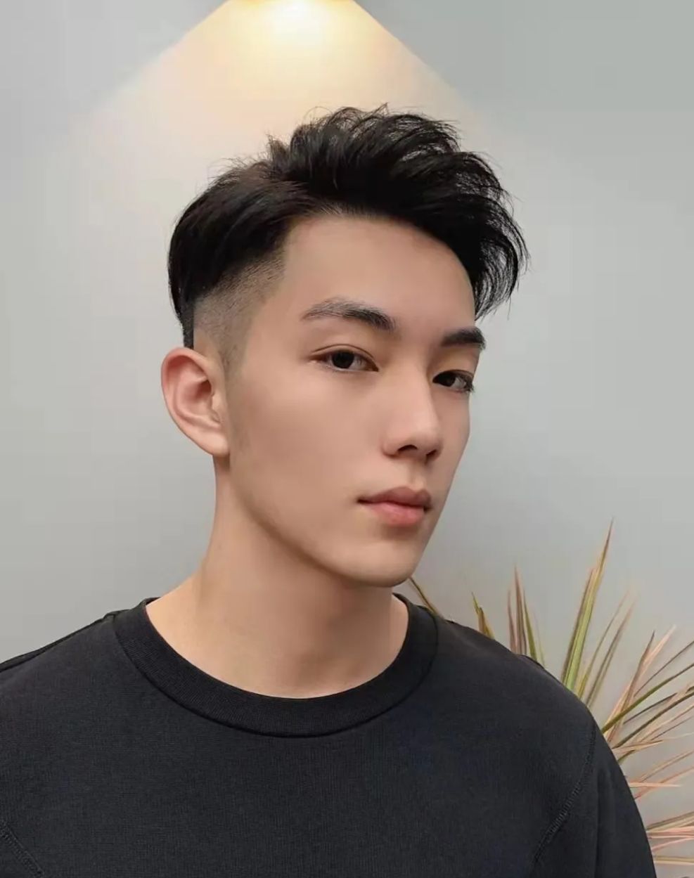 鸵鸟 当下爆款男士发型有哪些？看看这19款，帅出新风采