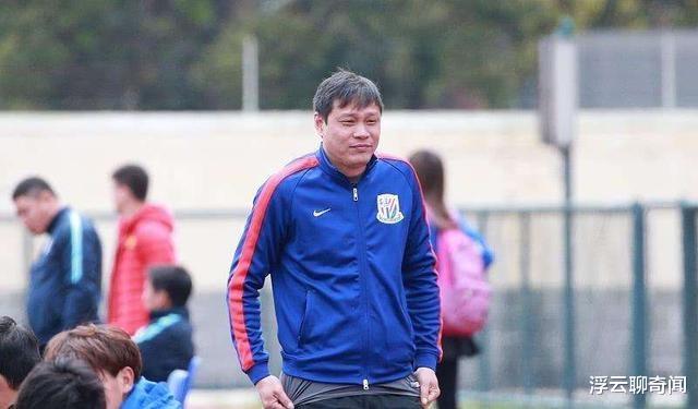 范志毅|范志毅女儿范斯晶：24岁身材火辣，爱上大6岁土豪，与后妈像闺蜜