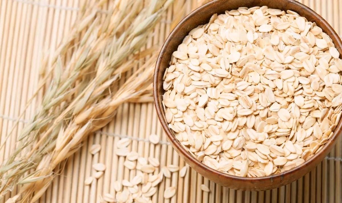 降血脂|早上是降血脂的黄金期，早餐若能吃对5种食物，血脂或“蹭蹭降”