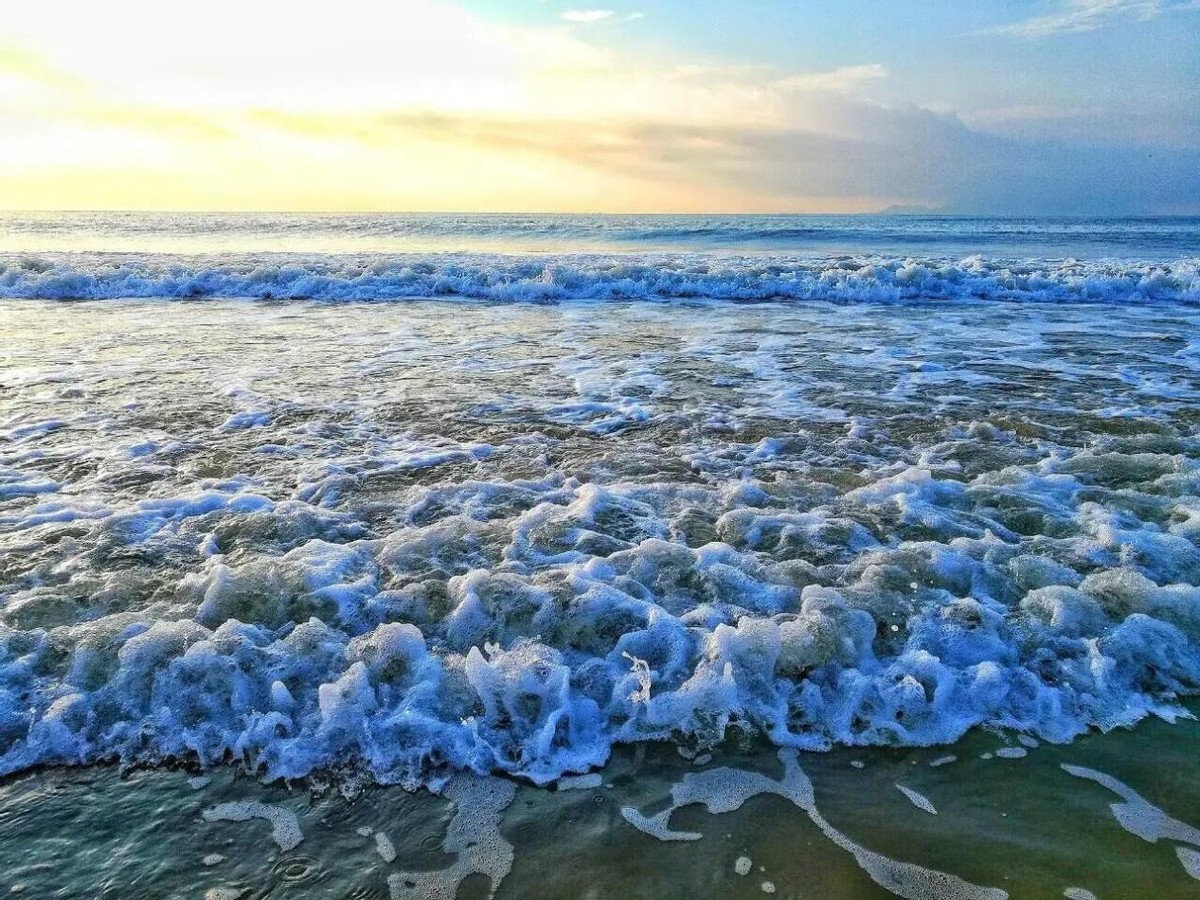 大海退潮了以后,海水到哪里去了?