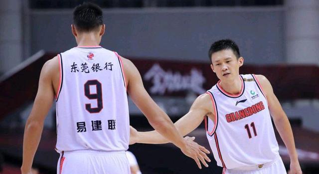 广东男篮|CBA广东男篮无需重建！一人就能助其重回巅峰，朱芳雨已经谋划