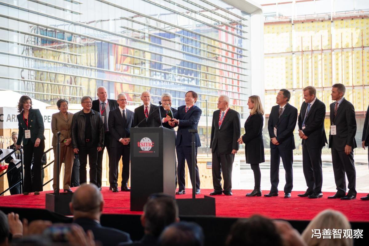 台积电|台积电搬家变“美积电”，拜登现身庆典欢呼：美国制造业回来了