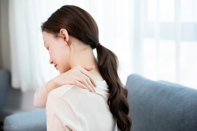 按摩|肩膀痛如何才能有效缓解？