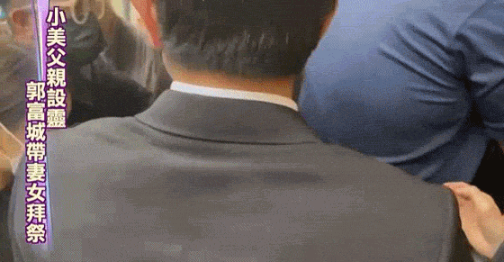 郭富城|经纪人小美父亲设灵,郭富城带妻女及岳母到场拜祭,透露会扶灵