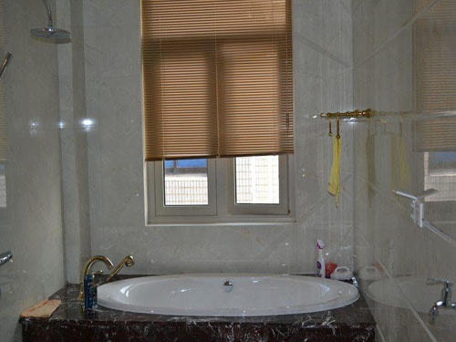 别墅|坚决不做房奴!花100万回乡盖了栋别墅,活得比城里人滋润