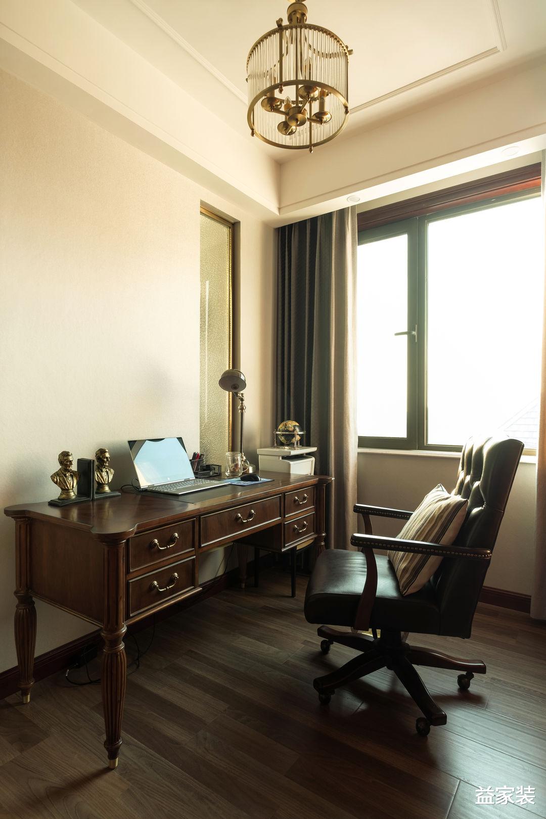 中式和美式混搭设计，让160平大三居更具魅力，实现空间的升级