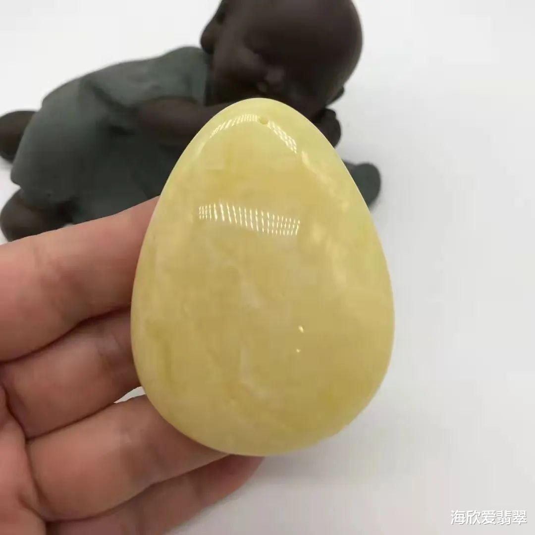 蜜蜡|蜜蜡小白必备！如何区分俄料和乌料？