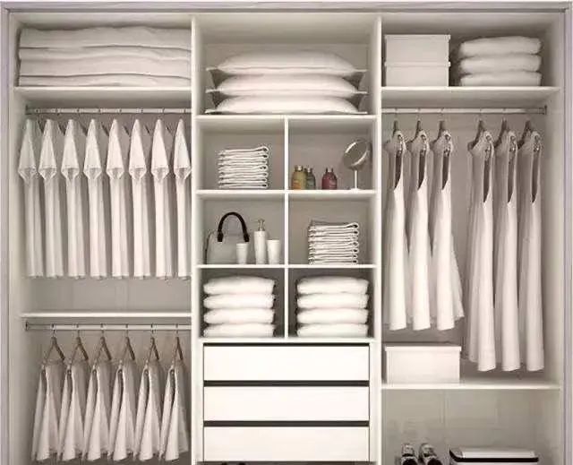 这几样家具不要网购，省那点钱不值得，手头不宽裕也不要这样做