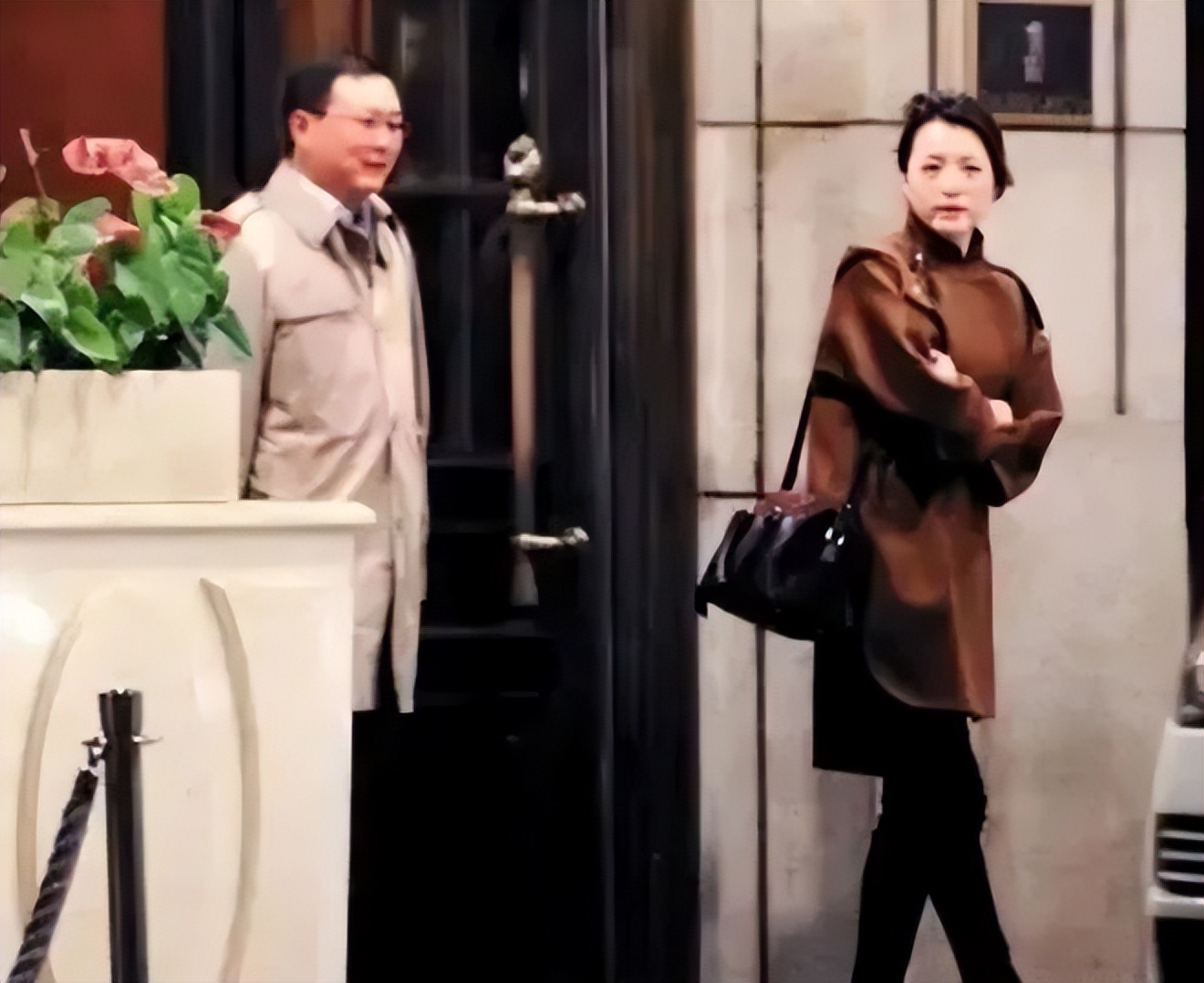 成龙|抄袭、失踪、起诉、破产、一夜成名,圈内这几天真热闹