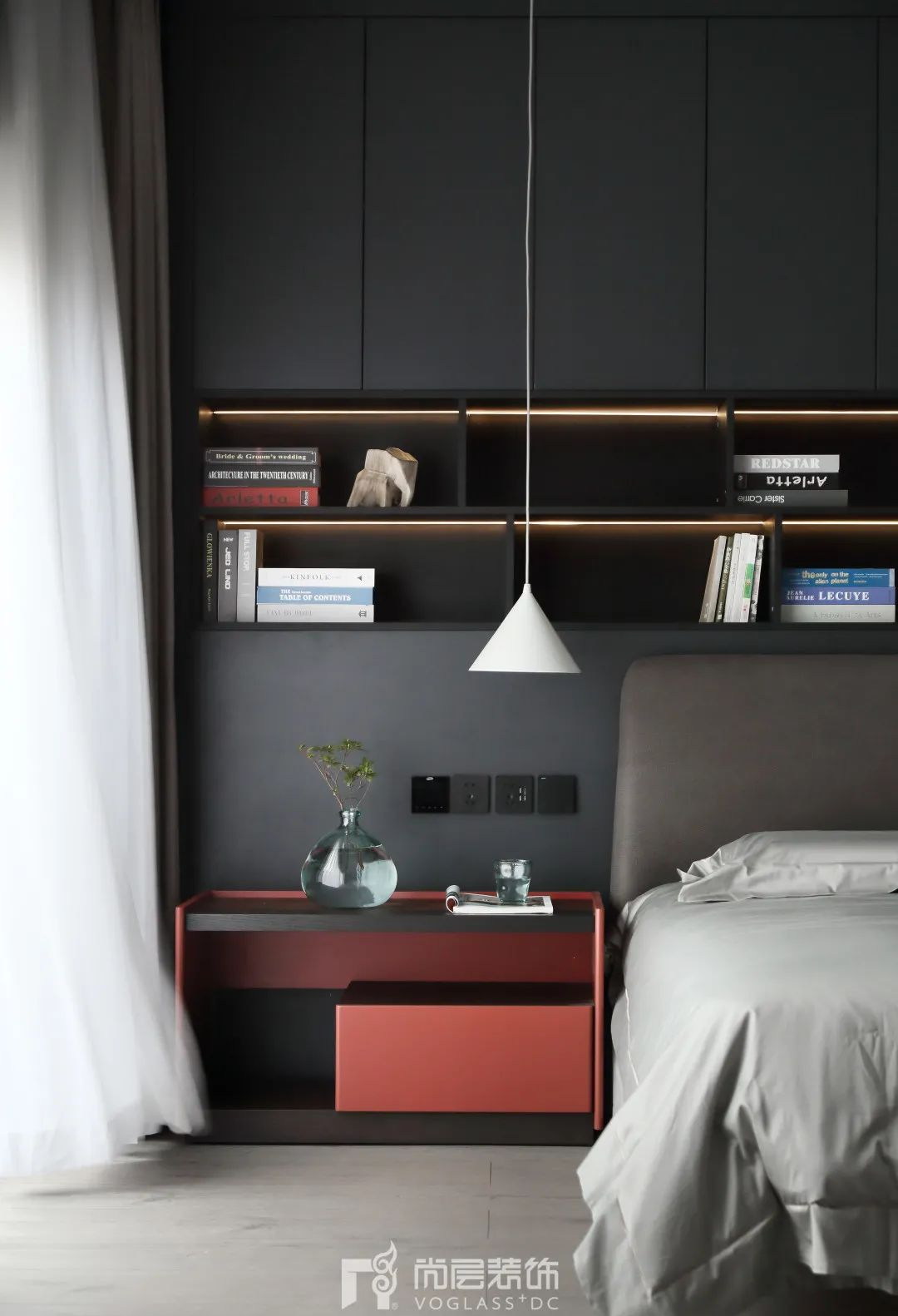 实景呈现：淡雅轻奢别墅落地，玩转黑白灰空间色彩！