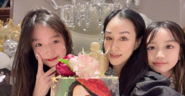 女儿不再是“香饽饽”?有女儿的家庭将迎3个压力,父母:确实难