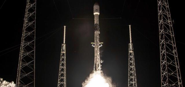 一次发射54颗Starlink卫星,总重达到16.7吨,SpaceX再次突破记录