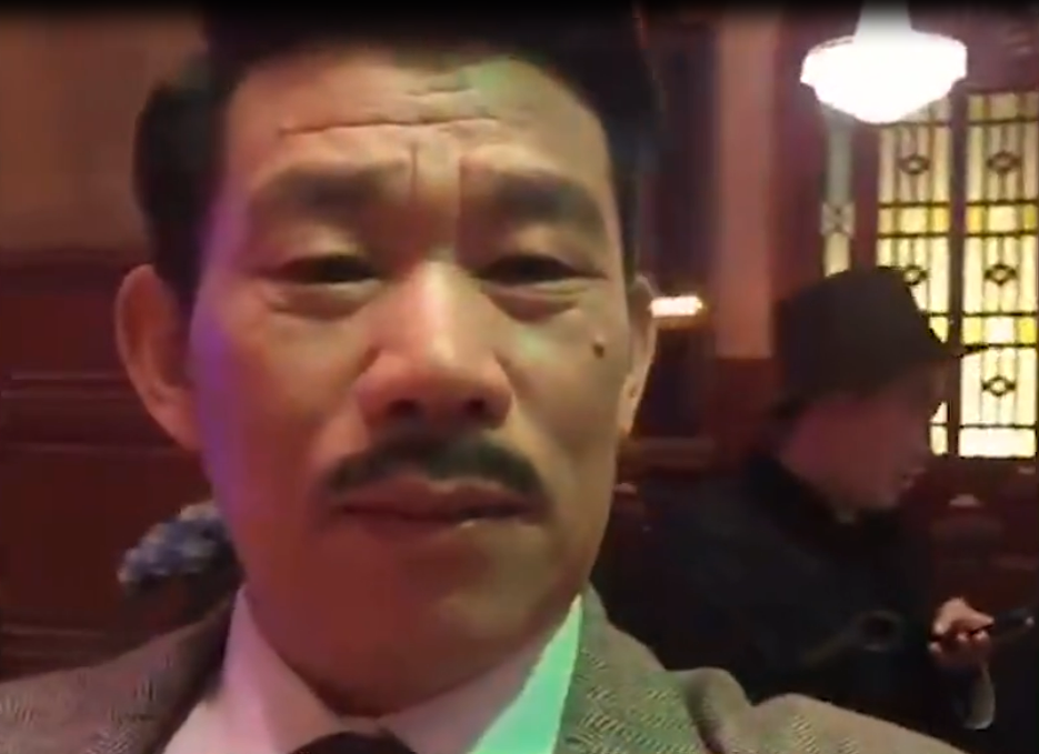 亮剑|因为《亮剑》导演组太穷，导演拉了个司机来演，没想到竟捧红了他