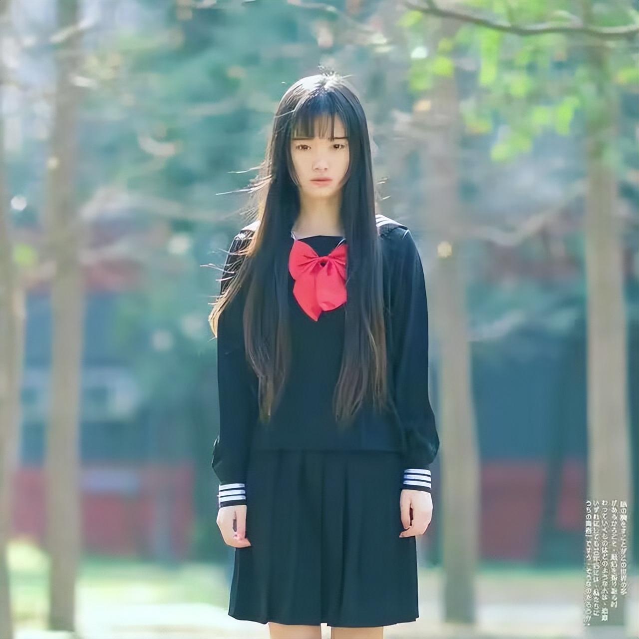 鞠婧祎 看了整容之前的鞠婧祎，网友直呼：长得好像“厂妹”！