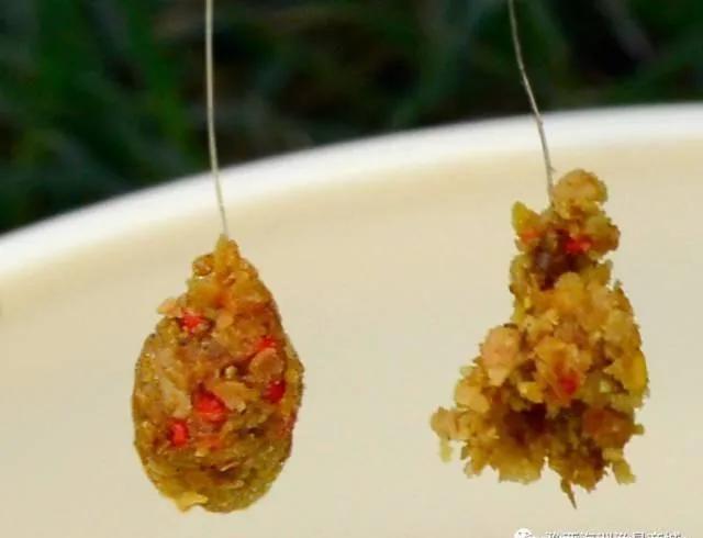 饵料|冬季钓鲫鱼,怎样控制窝料量,才不冷窝,窝里有鱼就能吃钩饵?